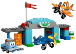 La scuola di volo di Skipper's - Lego Disney Princess 