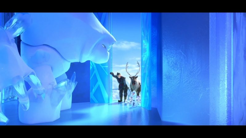 Guarda il video di Frozen Fever – “Olaf porta i pupazzetti di neve al palazzo di ghiaccio di Elsa”