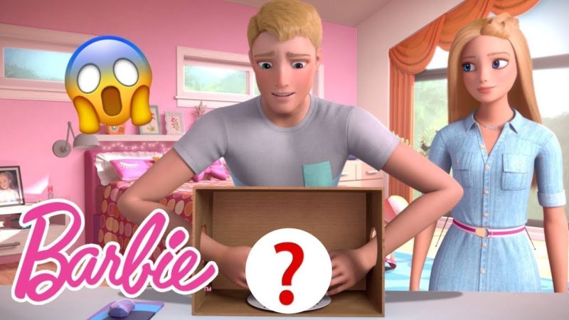 Cosa c'è nella scatola? | I vlog di Barbie | @Barbie Italiano