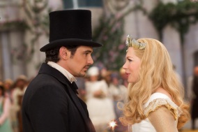 Oscar and Glinda - The great and powerful Oz
