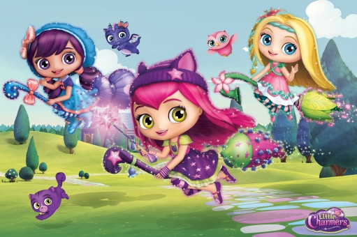 Pequenos Encantadores: Hazel, Posie e Lavender voam em vassouras mágicas