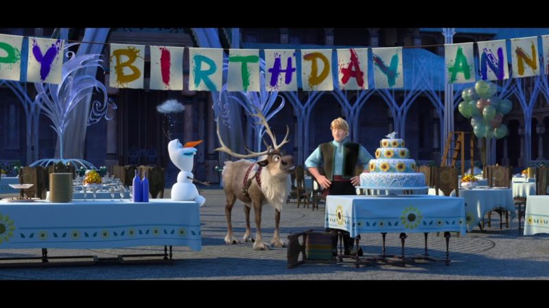 Frozen Fever | Clip dal Film | Elsa, Kristoff e Olaf organizzano il compleanno di Anna