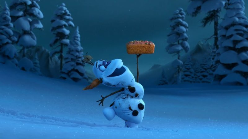 Guarda il video di Frozen – Le avventure di Olaf ” Anche ai falchi servono le tradizioni”