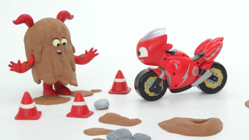 Ricky Zoom Italiano | Ricky rimane bloccato nel fango | Play-Doh Giocattoli per bambini