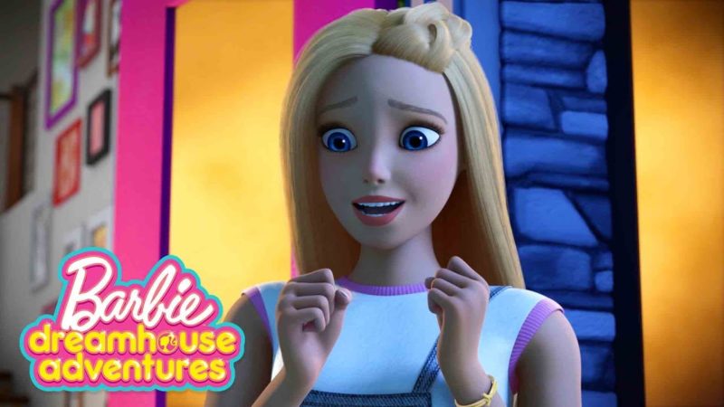 Sorellina Babysitter | Barbie Dreamhouse Adventures | @Barbie Italiano