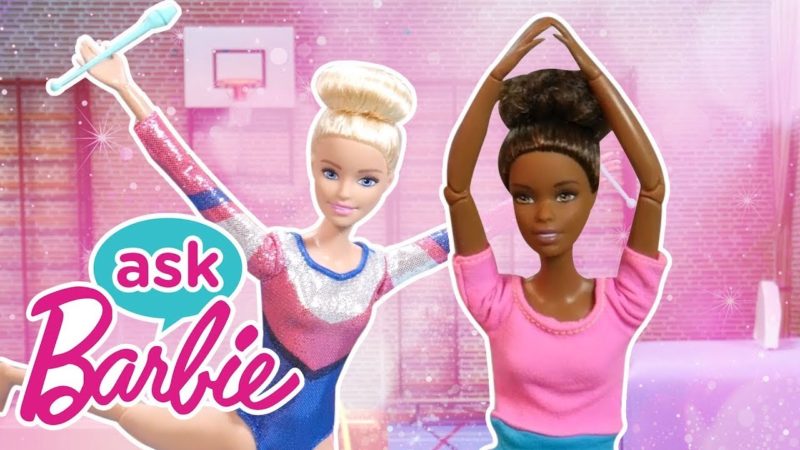 Chiedi a Barbie della gara di GINNASTICA con i suoi amici! | @Barbie Italiano