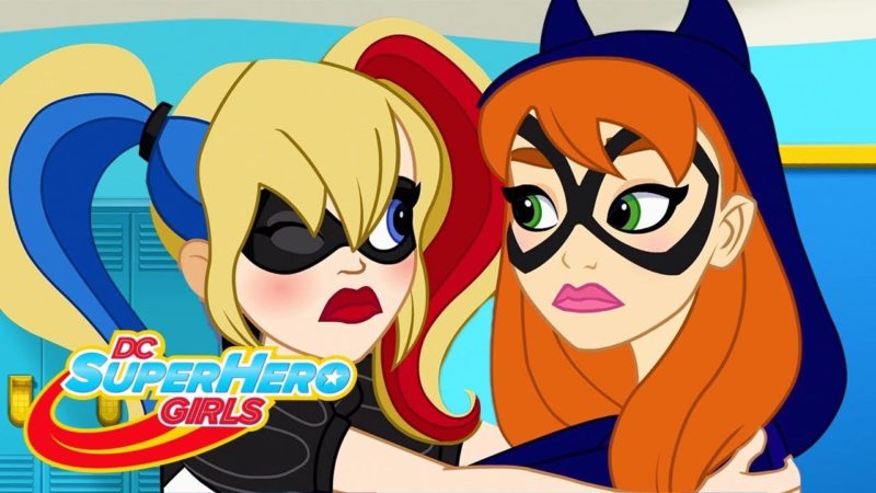 Le moniteur anti-surveillant | DC Super Hero Girls en Français