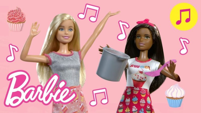 "Magie in Cucina" Video Musicale Ufficiale | Canzoni de Barbie | @Barbie Italiano