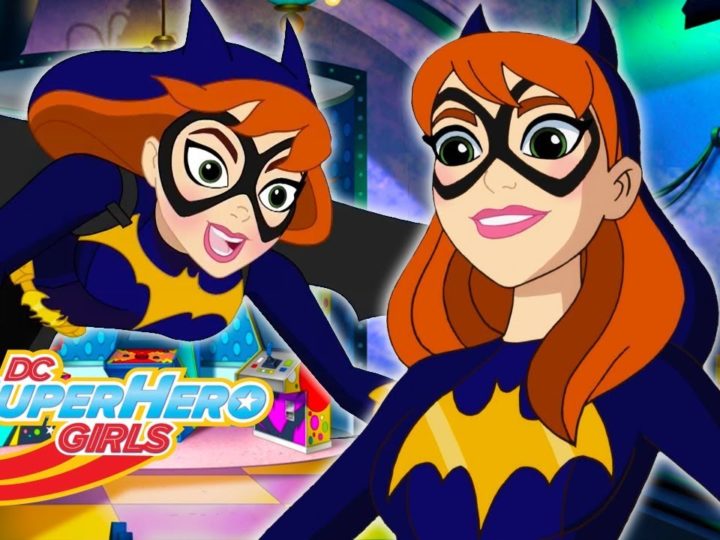 I 10 migliori momenti di Batgirl | DC Super Hero Girls Italia